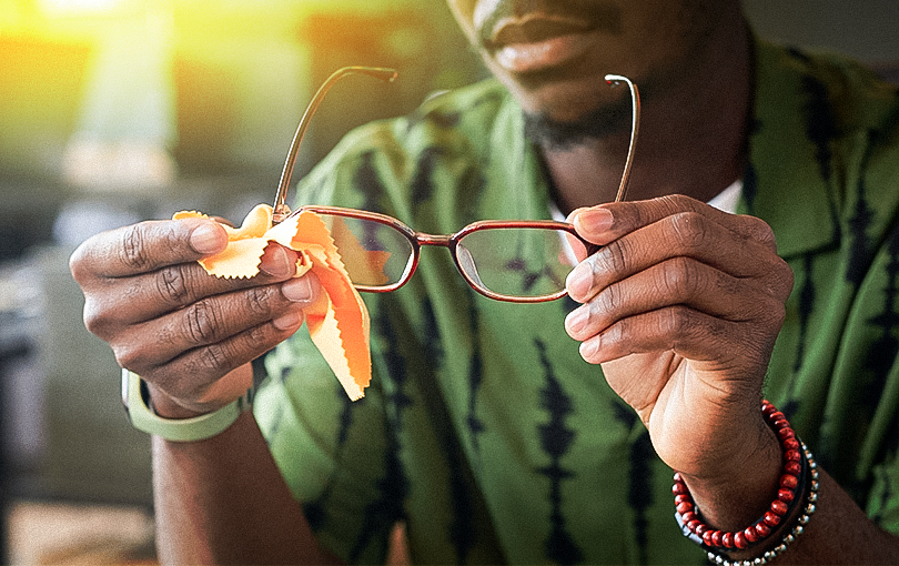 Saiba como higienizar sua lente com antirreflexo corretamente