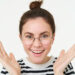 saiba como escolher o oculos ideal para rosto oval